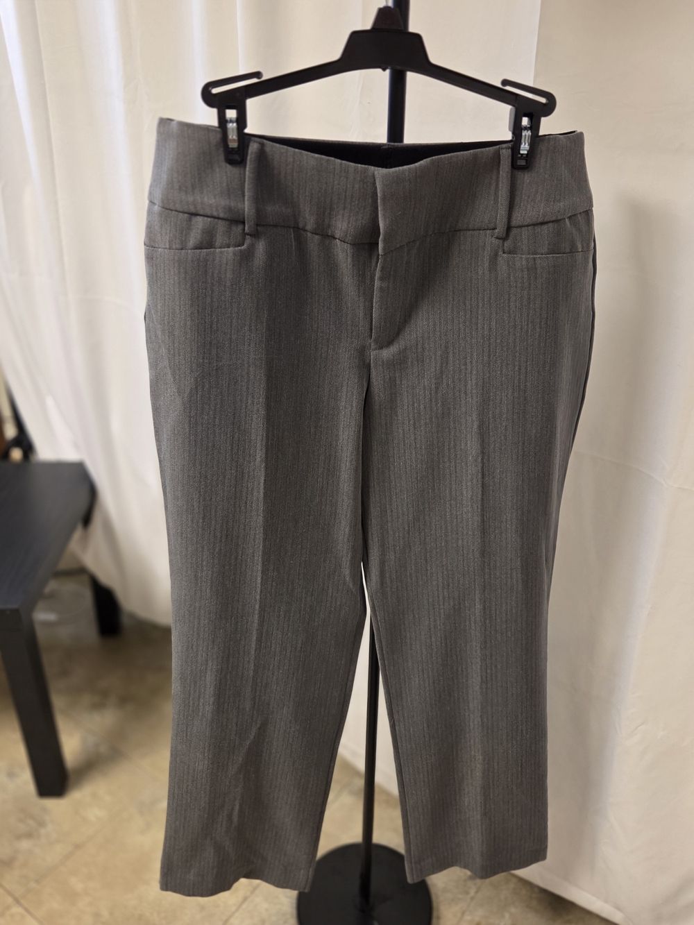 Apt. 9 Women's Gray Pinstripe Trousers